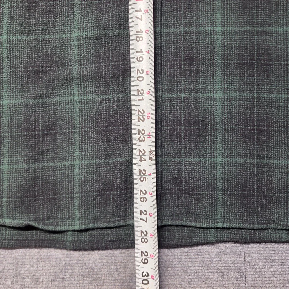 Levis Relaxed Fit Flannel Shirt Mens Large Green Black Plaid Long Sleeve 19587